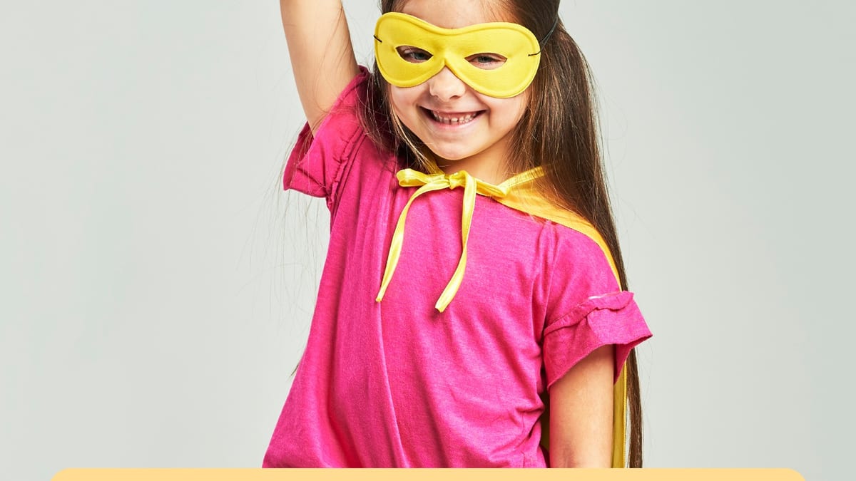 Cartel del Día Internacional de la Niña del 11 de octubre con mensaje sobre educación igualitaria e inclusiva