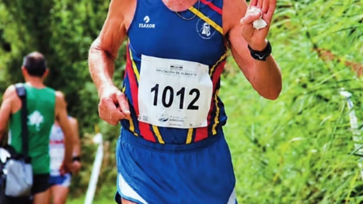 Pepe Llorens, corredor del Circuito Provincial de Carreras Populares de Albacete