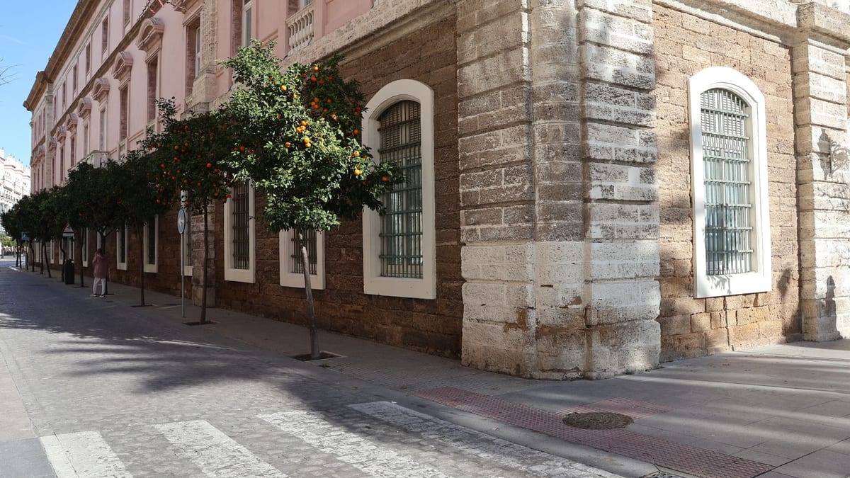 Cartel de Píldoras de la Memoria sobre la presentación de 'La columna de la muerte' en Almendralejo