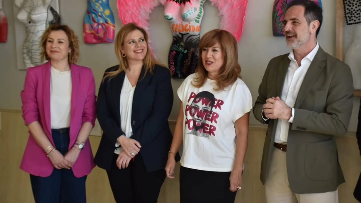 Marian Martínez, diputada de Cultura de Cuenca, presenta la iniciativa de financiación de 50.000 euros para doctorandos del Campus de Cuenca en colaboración con la UCLM