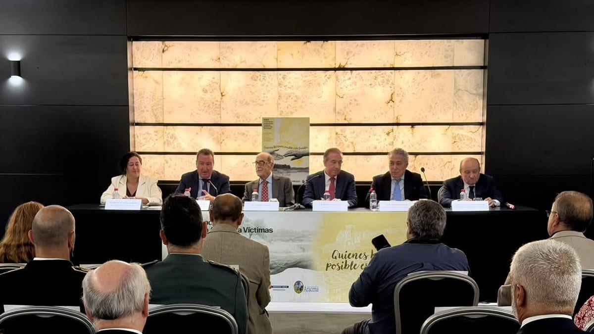 Acto de las XXIV Jornadas de la Asociación Andaluza de Víctimas del Terrorismo con participación de la Diputación de Huelva
