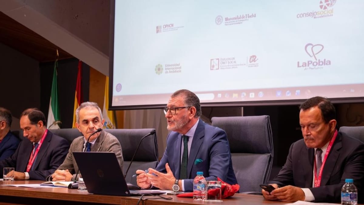 José Manuel Zamora, vicepresidente de la Diputación de Huelva, durante la inauguración del XVII Coloquio Luso Hispano de profesores y profesoras de Derecho Administrativo en el Foro Iberoamericano de La Rábida