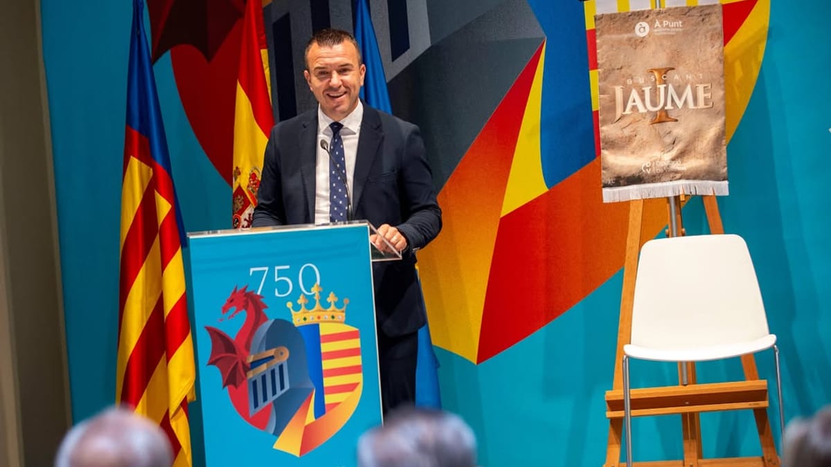 Cartel promocional de la serie documental 'Buscand Jaume I' con motivo del 750 aniversario de la muerte de Jaume I