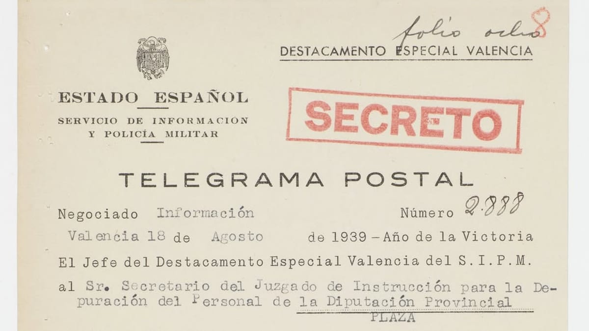 Telegrama postal de 1939 del Servicio de Información y Policía Militar dirigido al Juzgado de Instrucción para la Depuración del Personal de la Diputación Provincial