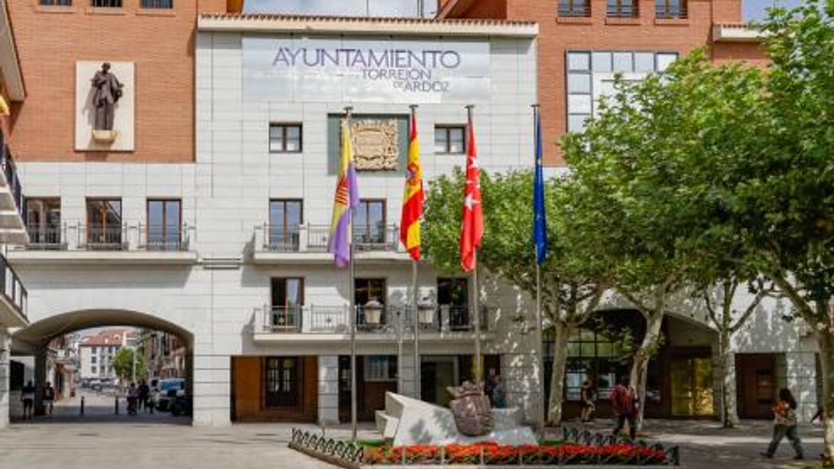Campaña del Ayuntamiento de Torrejón de Ardoz sobre domiciliación de tasa de basuras
