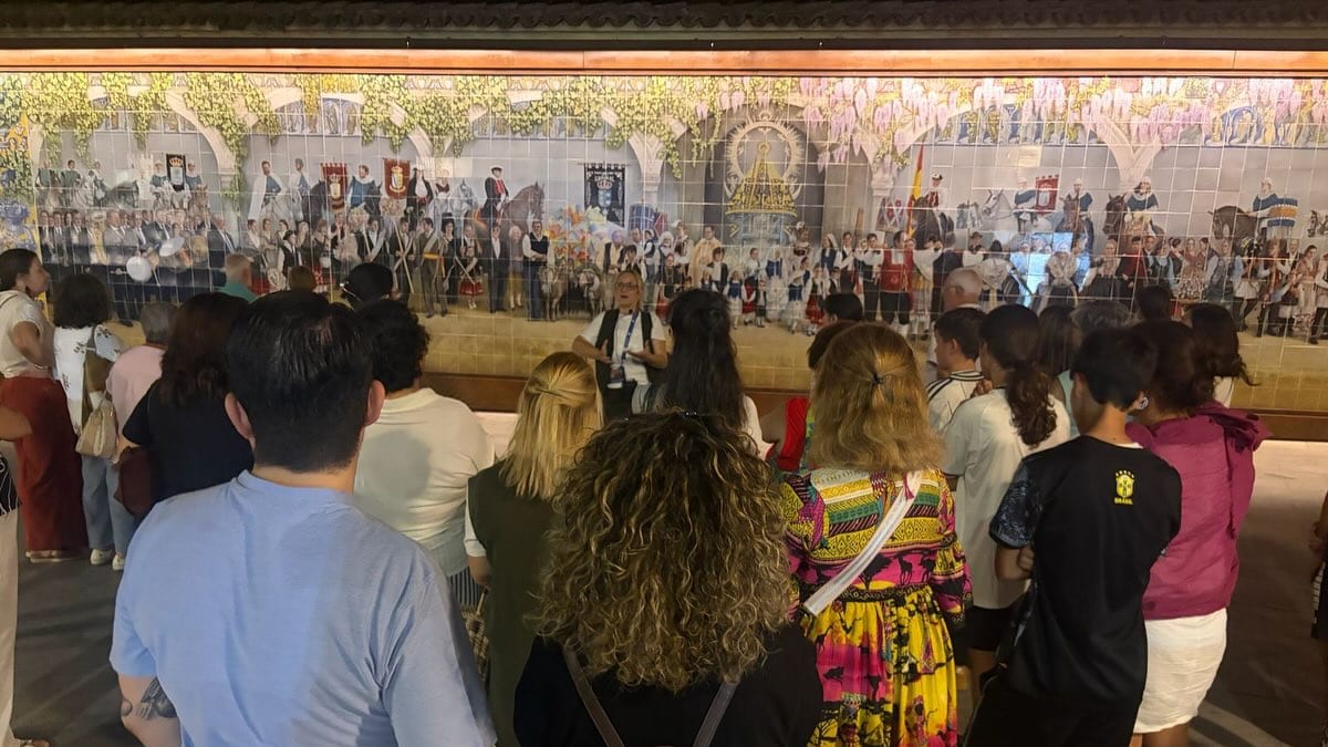 La edil de Turismo de Talavera de la Reina durante la presentación del balance de la programación estival