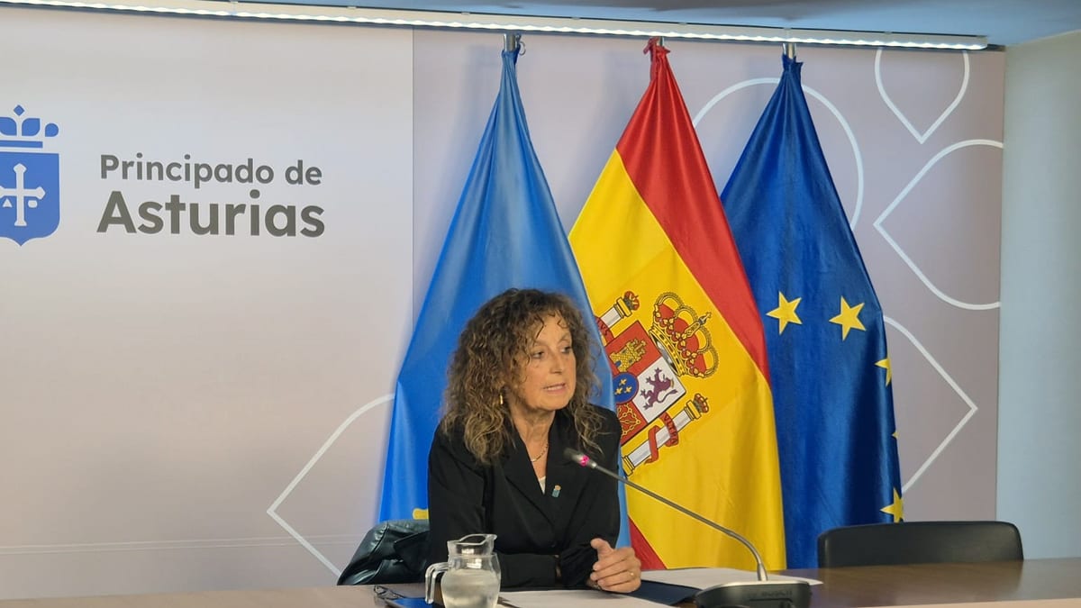 Consejera de Educación del Principado de Asturias presentando la iniciativa 'Asturias aprende' para mejorar la comprensión lectora