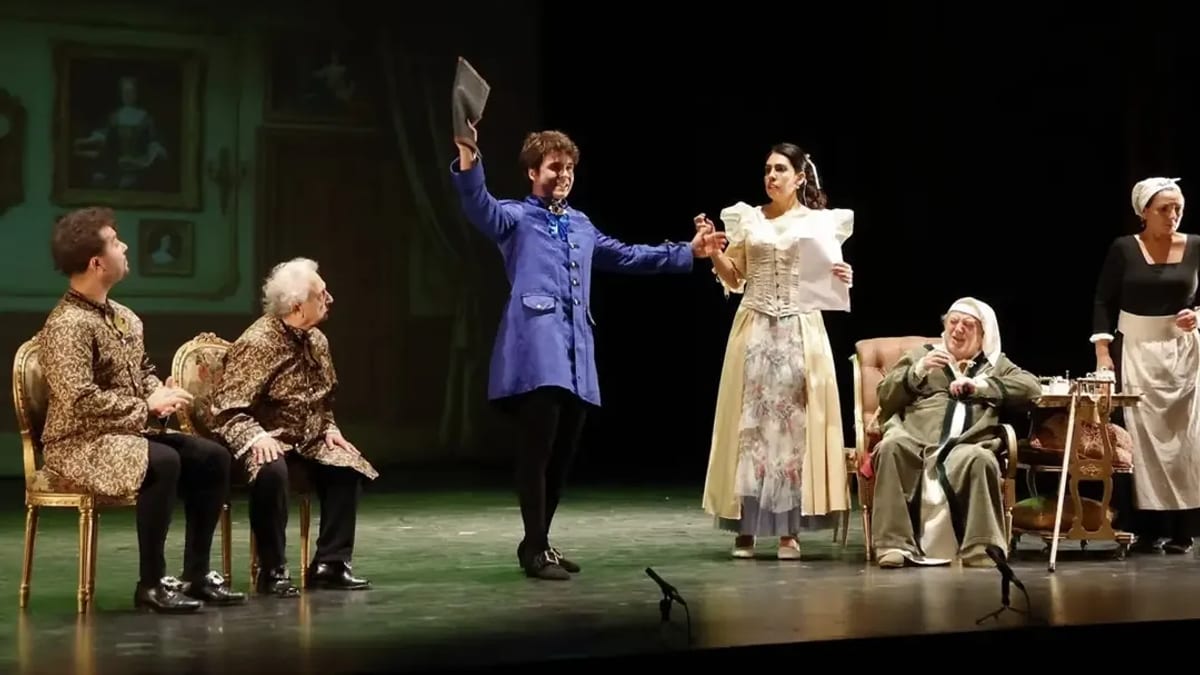 Escena de la representación teatral 'El enfermo imaginario' en el auditorio Teresa Berganza de Villaviciosa de Odón