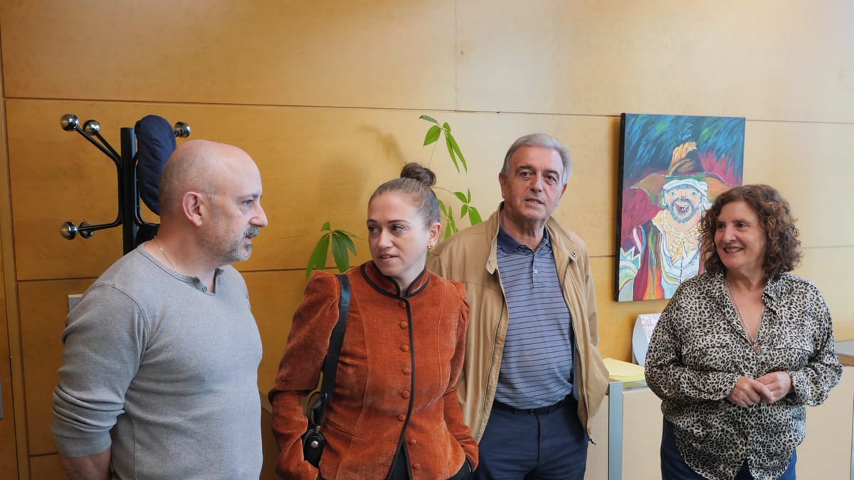 Fotografía de la viceconsejera de Derechos Ciudadanos durante su intervención sobre el expediente sancionador a Aucalsa