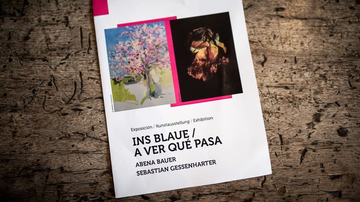 Acto de presentación de la exposición 'Ins Blaue/A ver qué pasa' con la concejala de Cultura Ana Pineda, el cónsul alemán Franko Stritt y autoridades de Passau