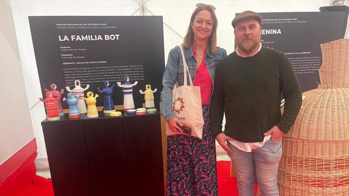 Cartel de los Premios Regionales de Artesanía 2026 con el primer premio en la categoría de Diseño Aplicado a la Artesanía para La Familia Bot de Talavera de la Reina