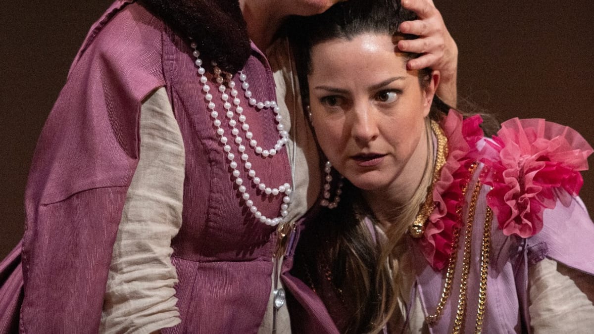 Promoción del 41 Festival Iberoamericano de Teatro de Cádiz con detalles de la programación de apertura
