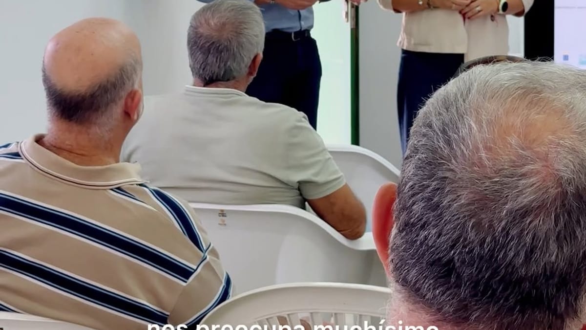 Jornada formativa sobre prevención de la cochinilla mexicana en el Centro Cultural de La Caldereta, Fuerteventura