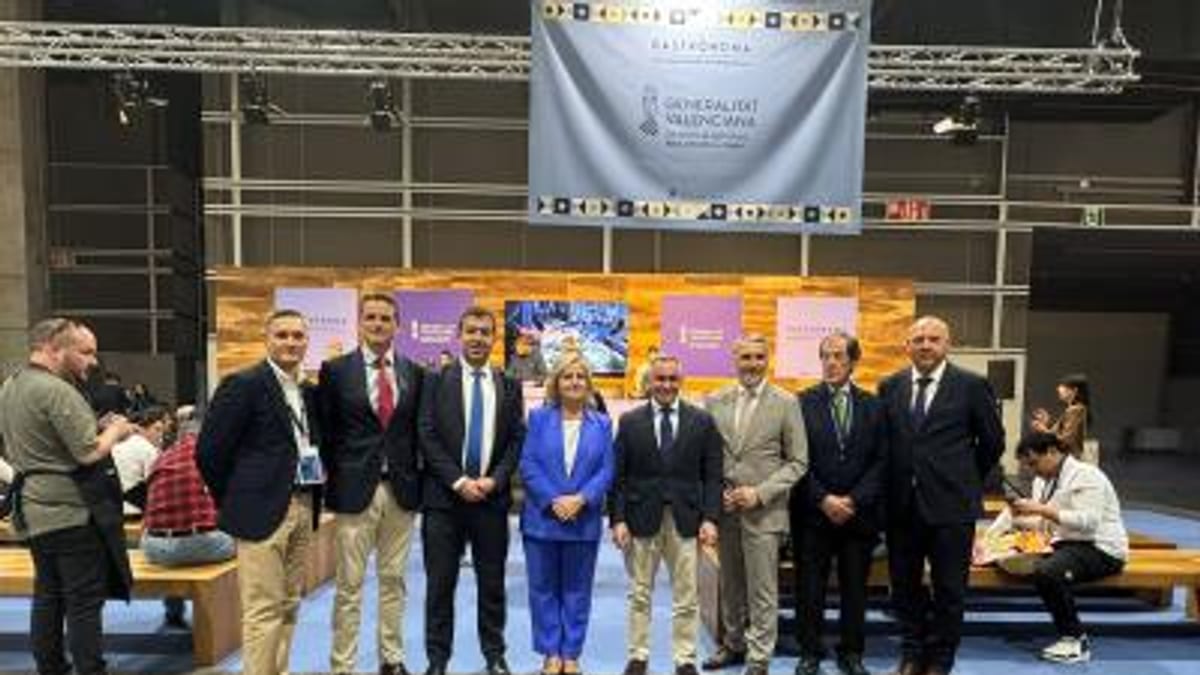 Acto inaugural de Gastrónoma en Feria Valencia con autoridades de la Generalitat Valenciana