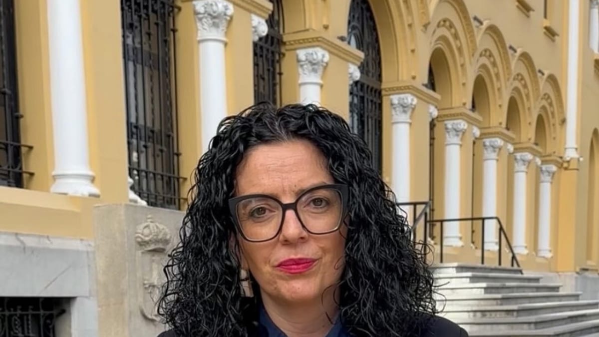 Cartel informativo del Gobierno de Asturias sobre medidas de deporte, cultura y oportunidades para 2027 con la consejera Vanessa Gutiérrez
