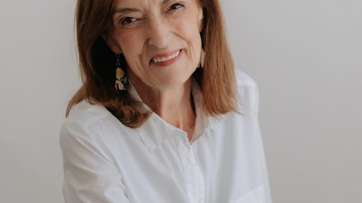 Lola Suárez, autora de literatura infantil y juvenil reconocida por el Gobierno de Canarias