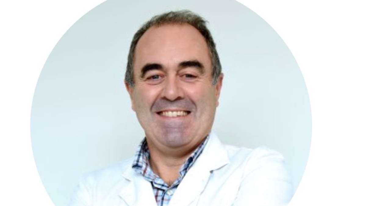 Marcos López Hoyos, director científico saliente de IDIVAL, en retrato profesional