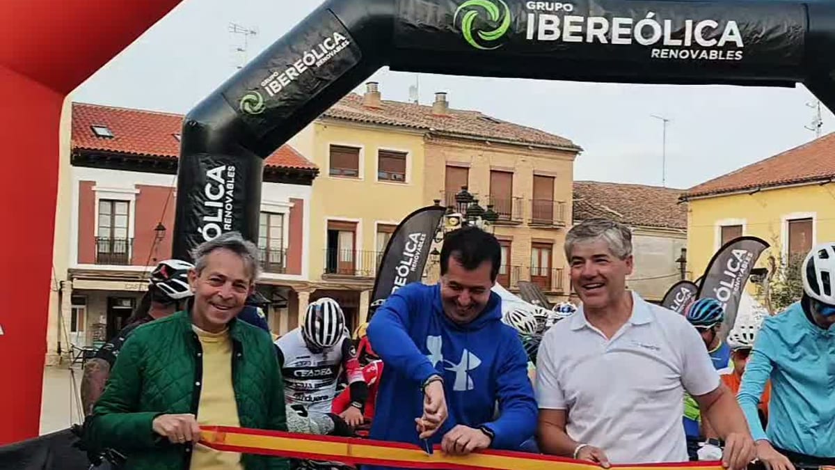 Participantes en la III BTT Villalpando organizada por la Diputación de Zamora