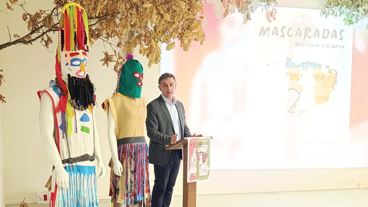 Desfile de mascaradas tradicionales de Zamora en el entorno del Lago de Sanabria