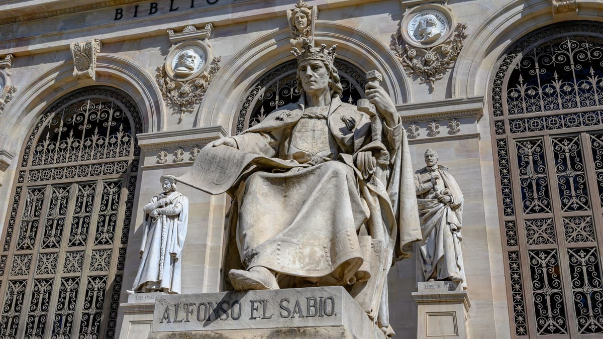 Cartel de presentación de El Narciso en su opinión, producción propia del Institut Valencià de Cultura