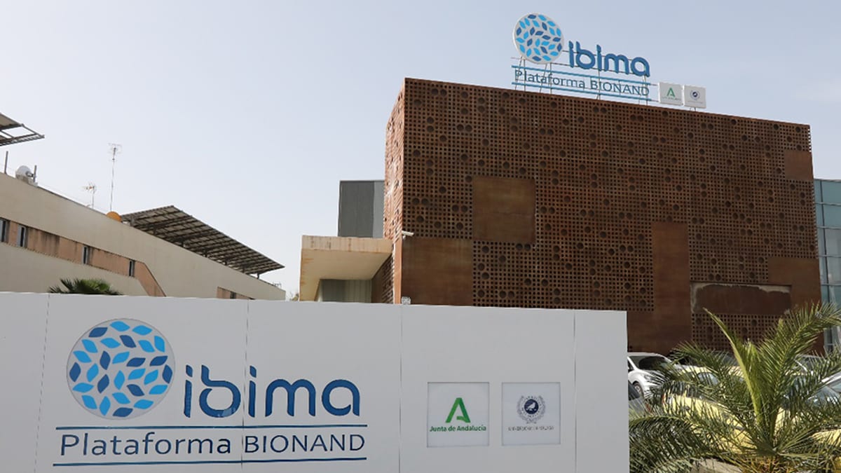 Logos del IBIMA y la Plataforma BIONAND, institución de investigación biomédica de Andalucía