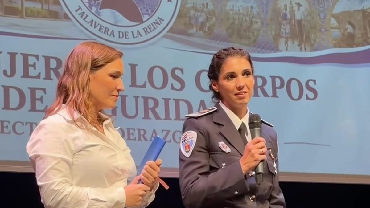 Cartel del IV Encuentro Nacional de Mujeres Policía en Talavera de la Reina, 6-9 de octubre de 2026, con participación de cuerpos de seguridad