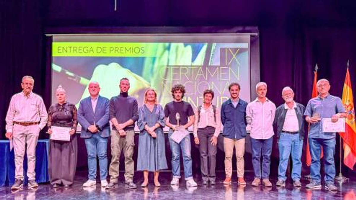 Acto de entrega de premios del IX Certamen Nacional de Pintura de Torrejón de Ardoz