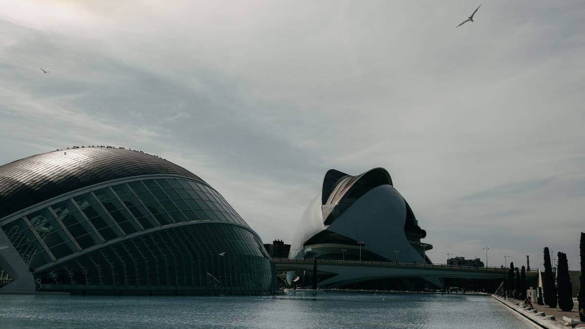 La Jaula ACB en la Ciutat de les Arts i les Ciències de Valencia