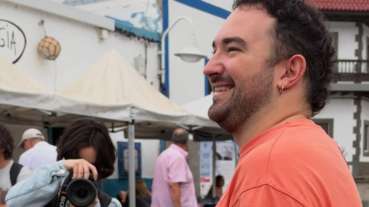 Evento de IsLABentura 2026 con carpas y estructuras en Fuerteventura