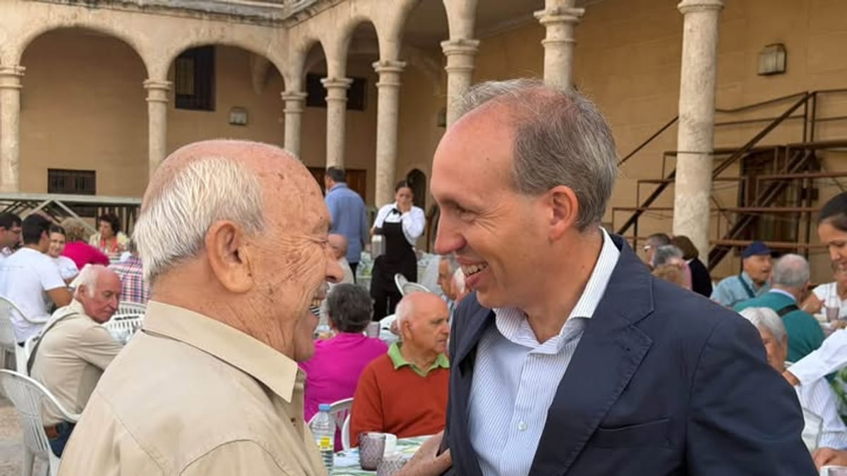 Participantes en las Jornadas de Mayores de la Diputación de Toledo celebradas en municipios de la provincia