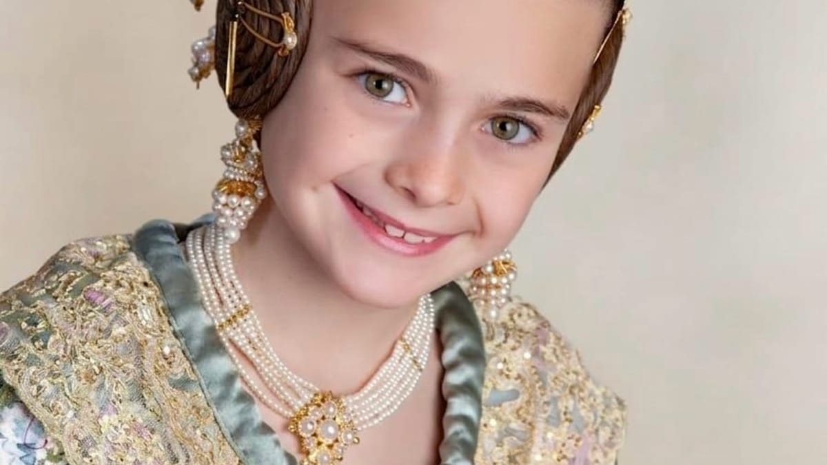 Julia Vizcayno Orero, Fallera Major Infantil de València 2027, de la Falla Rosari-Plaça Calabuig