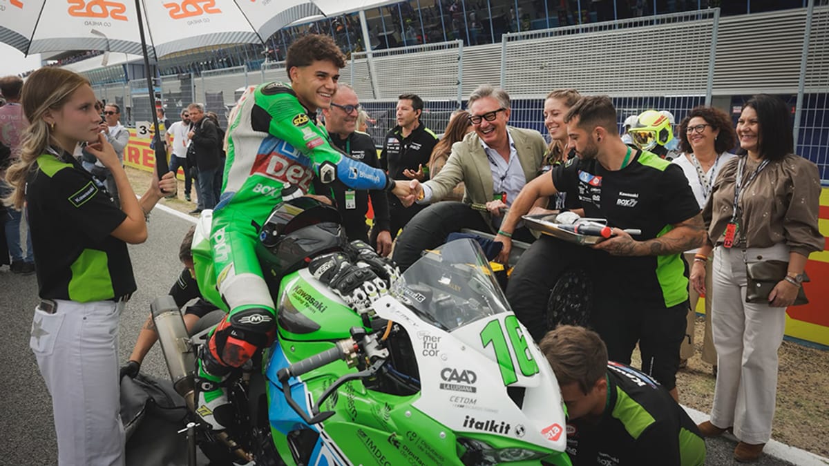 Vicepresidente segundo de la Junta de Andalucía visitando el Circuito de Jerez-Ángel Nieto durante la última prueba del mundial de superbikes