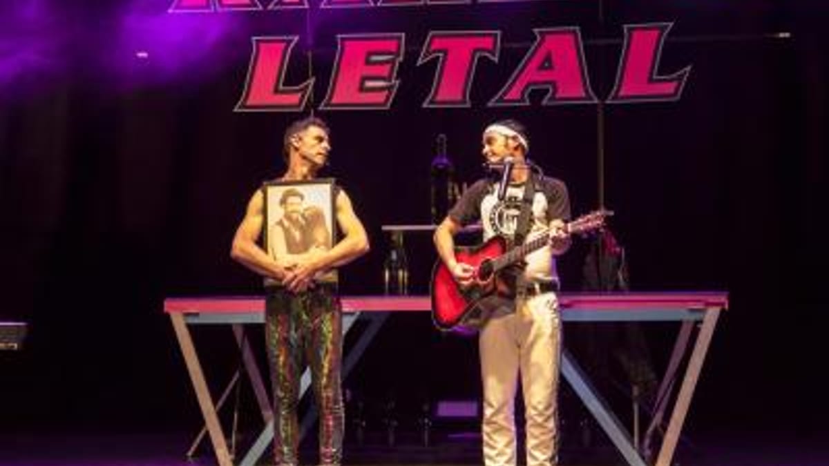Cartel promocional de Karma Letal, espectáculo de circo y música en directo del Teatre Rialto