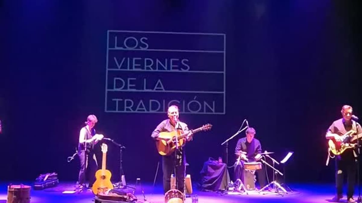 Cartel del evento Viernes de la Tradición con Lévid folk en San Sebastián de los Reyes