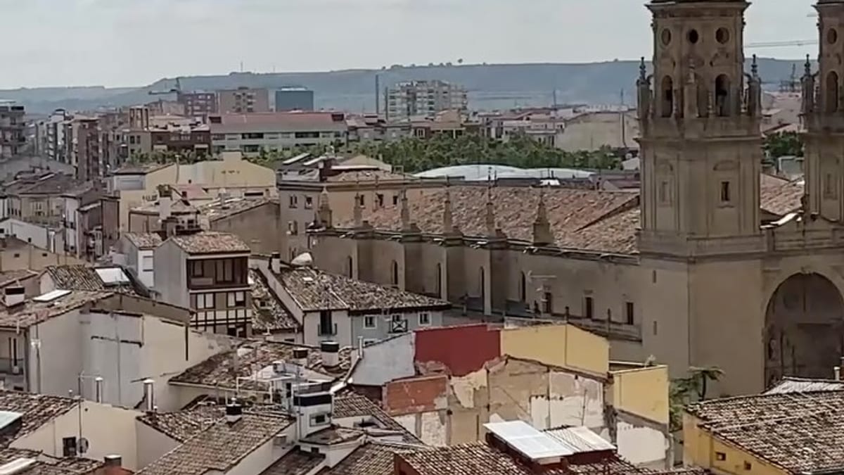 Infografía sobre las ordenanzas fiscales de Logroño para 2027 con reducciones de IBI, impuesto sobre vehículos e ICIO