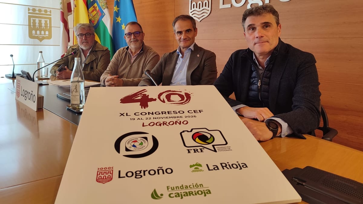 Cartel del XL Congreso de la Confederación Española de Fotografía, Logroño, 19 al 22 de noviembre de 2026, con logo de Fundación Cajarioja