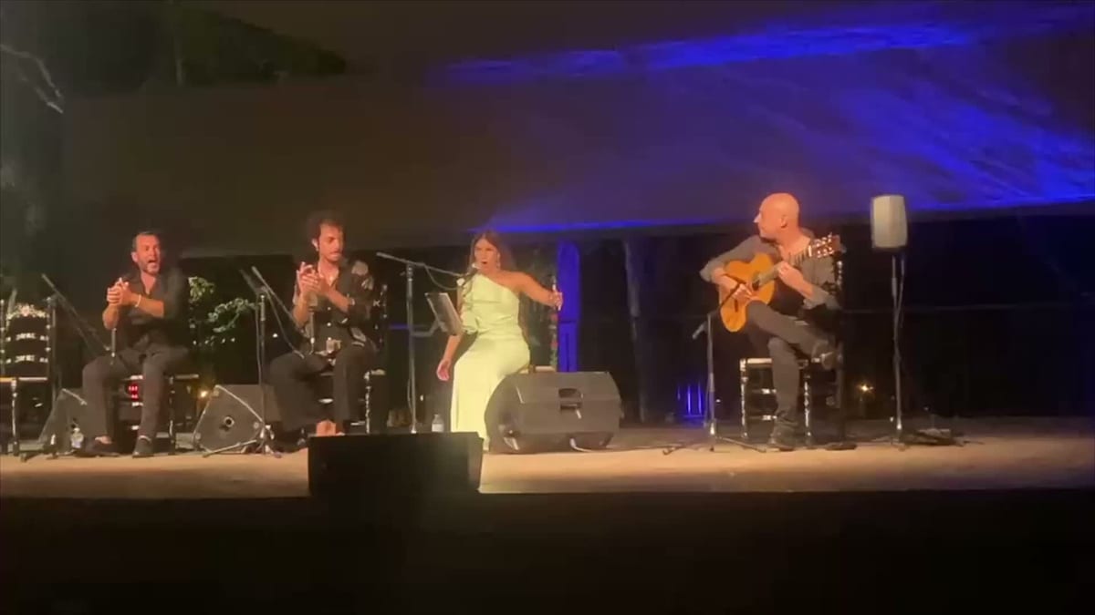 Lola La Chiri, joven cantaora de flamenco de 15 años, en el cartel de la Cátedra Félix Grande de San Sebastián de los Reyes