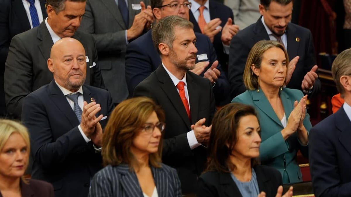 Consejero García Martín en la gala de entrega de premios y medallas de la Asociación Víctimas del Terrorismo celebrada en el Senado