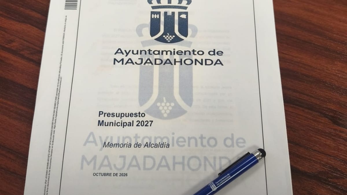 Cartel informativo del Proyecto de Presupuestos Municipal 2027 del Ayuntamiento de Majadahonda, memoria de alcaldía de octubre de 2026