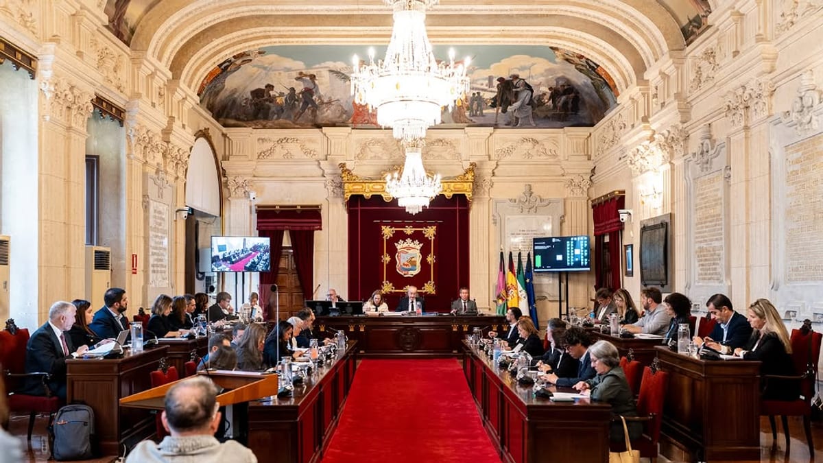Pleno del Ayuntamiento de Málaga durante la aprobación de la modificación presupuestaria