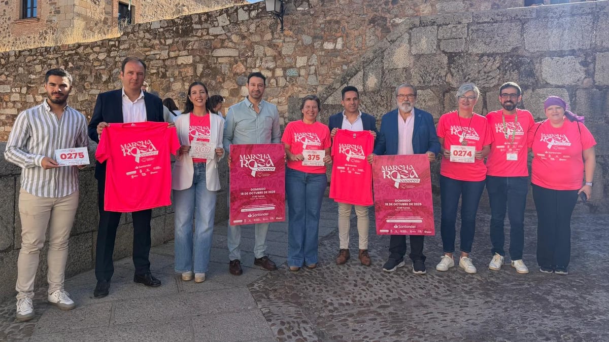 Cartel de la Marcha Rosa 2028 de Cáceres con la fecha del domingo 18 de octubre