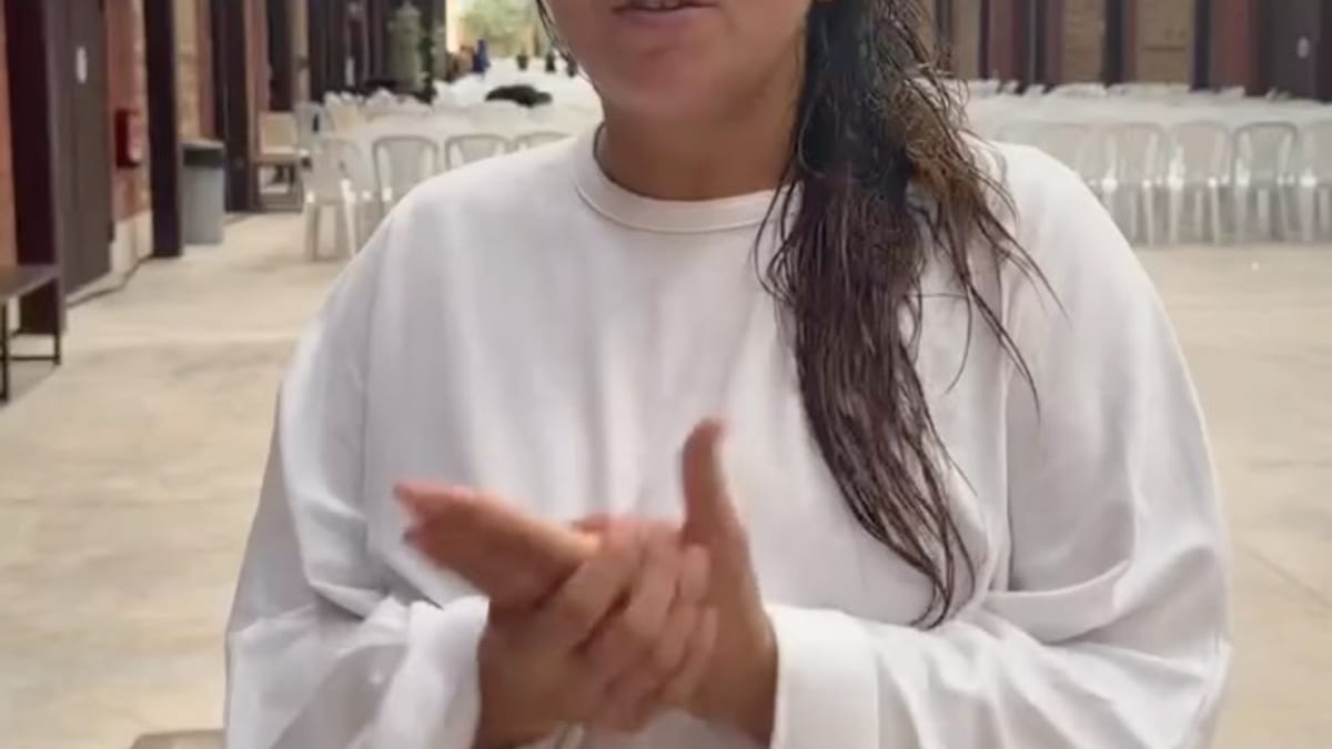 María Moreno actúa en el cierre del ciclo de conciertos gratuitos Umbral en los Depósitos de Cádiz