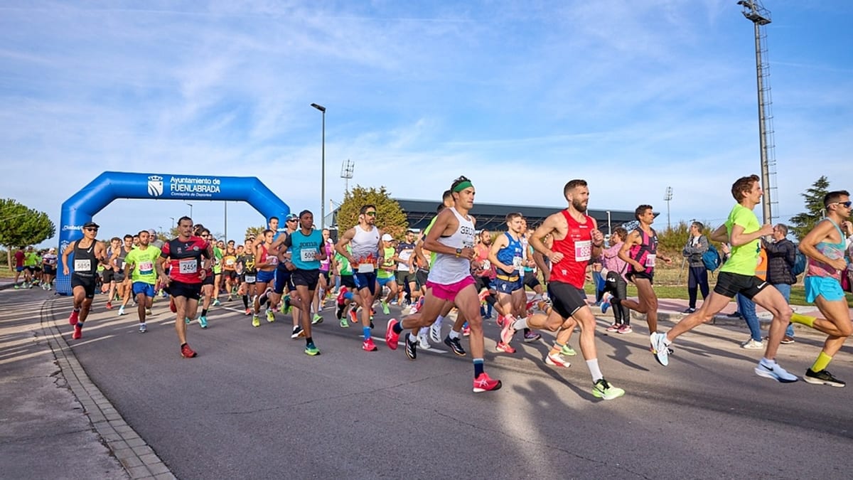 Cartel promocional de la Media Maratón y carrera de 10 kilómetros de Fuenlabrada
