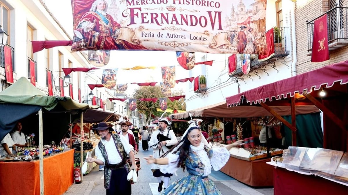 Cartel del Mercado Histórico de Fernando VI y Feria de Autores Locales en Villaviciosa de Odón