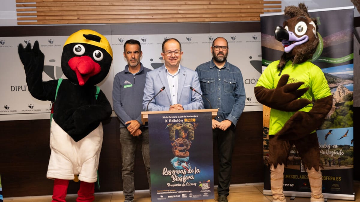 Cartel de la X edición del Mes de las Reservas de la Biosfera 2024 de Cáceres con fechas 31 de octubre al 29 de noviembre