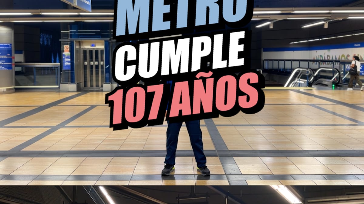 Cartel conmemorativo de los 107 años del Metro de Madrid, con la línea Gran Vía destacada