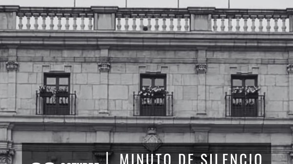 Cartel del minuto de silencio por el accidente ferroviario de Toledo, convocado por el Ajuntament de Castelló y la FEMP
