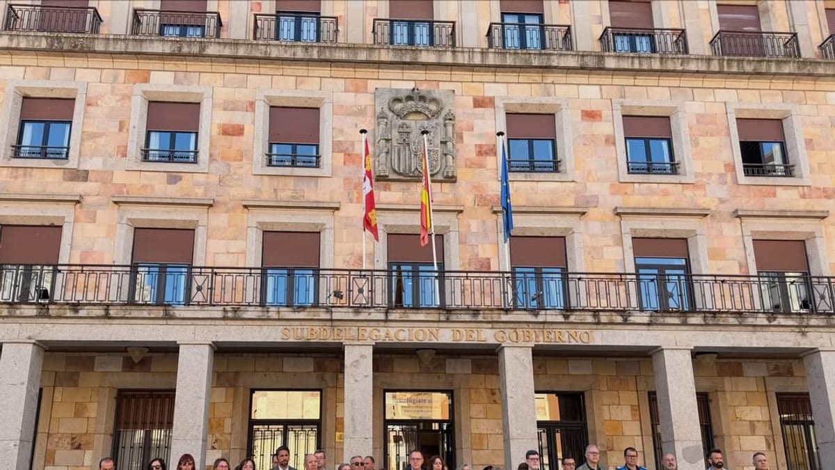 Minuto de silencio convocado por la Diputación de Zamora en condena por violencia de género
