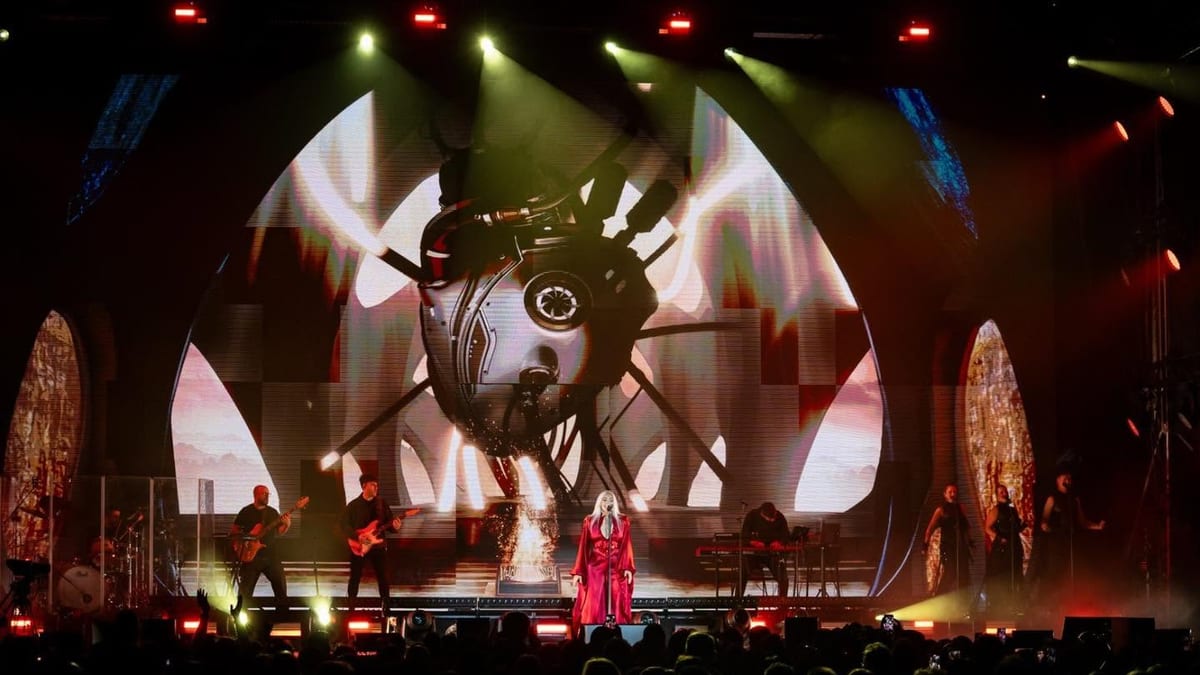 Concierto de Mónica Naranjo en la Plaza de Toros de Albacete durante su gira Greatest Hits Concerts