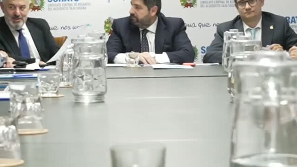 Acto de mobilización del presidente López Miras, SCRATS Levante y colegios profesionales para exigir aceleración de reparación del Trasvase Tajo-Segura